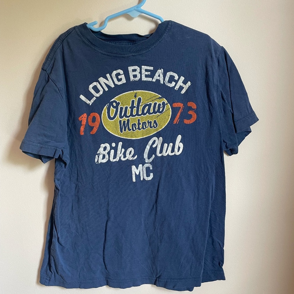 Boys t-shirt M